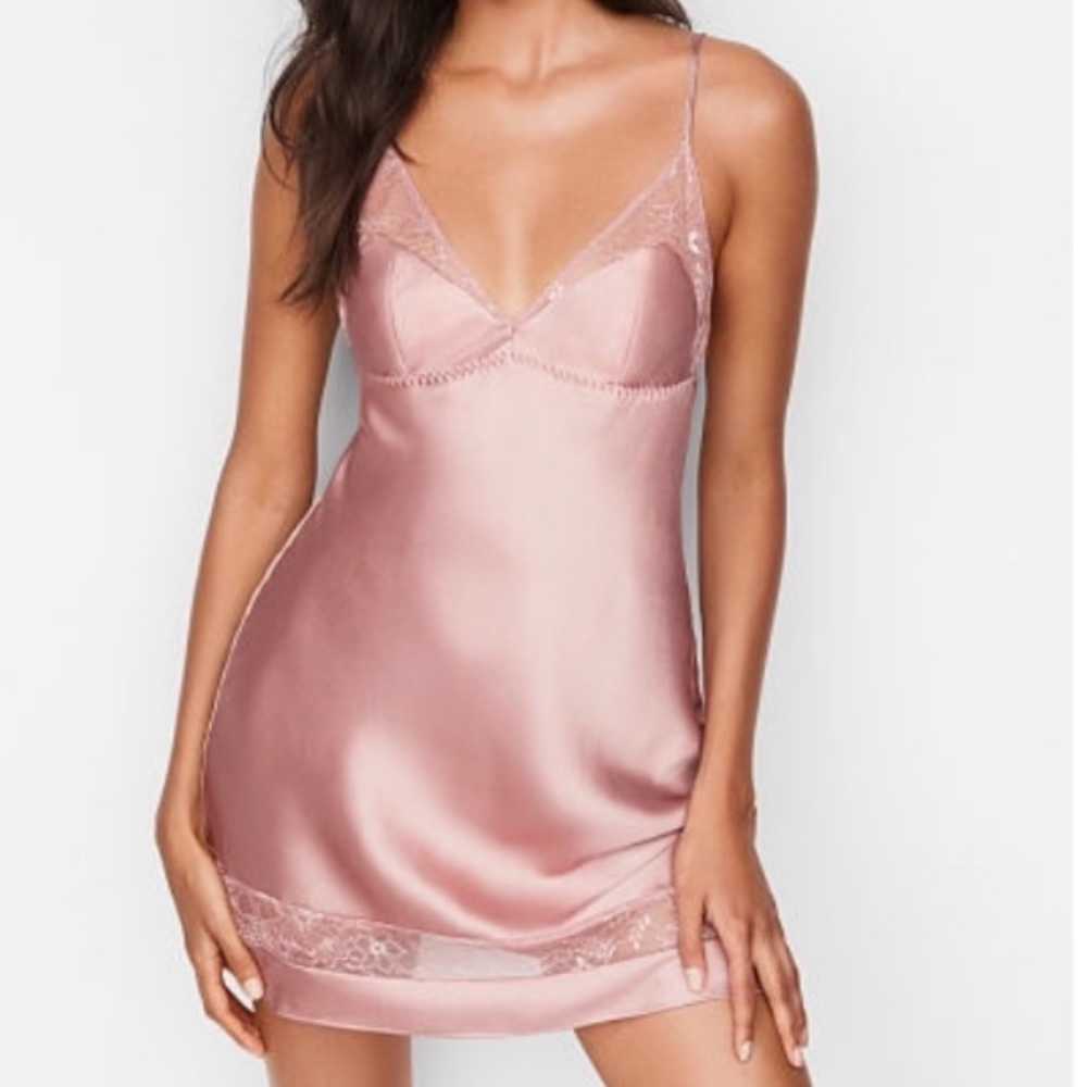 Two Victoria Secret gowns. Like new size large